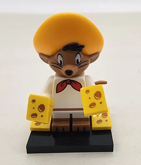 LEGO LOONEY TUNES Collectible Speedy Gonzalez Minifig Series Opened