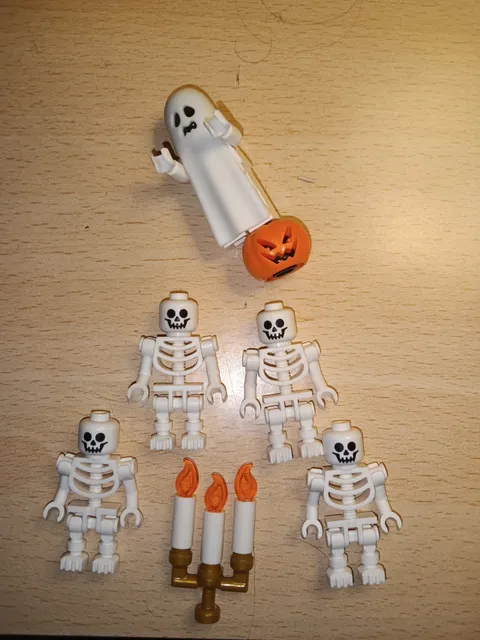 LEGO Halloween Skeleton's Lot of 4 Minifigures  And one Ghost  