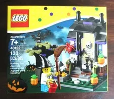 LEGO 40122 Seasonal ~ TRICK OR TREAT HALLOWEEN SET ~ Spooky!  Retired NISB!