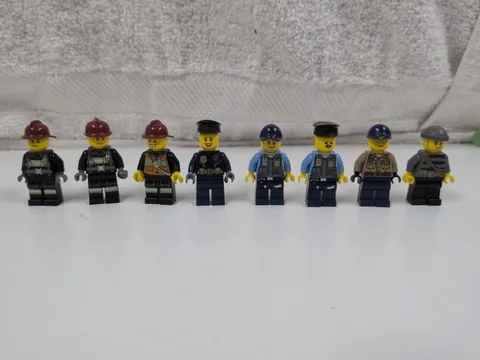 Lot Of 8 LEGO City Firefighter Police Sheriff and Robber Minifigure Lot