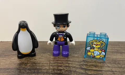 Lego Duplo Batman The Penguin Villain Top Hat Play Figures Action Toy