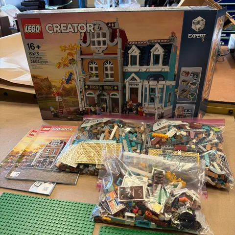 LEGO CREATOR: Bookshop (10270)
