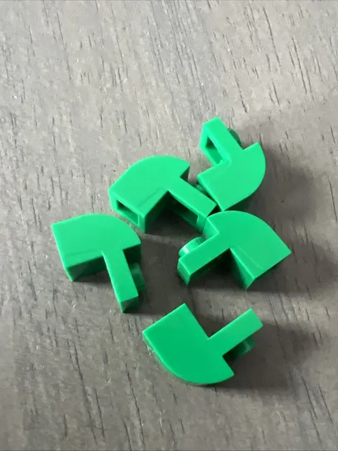 LEGO 6091 Green Slope, Curved 2 x 1 x 1 1/3 with Recessed Stud 5 Pieces