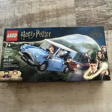 LEGO Harry Potter: Flying Ford Anglia (76424)