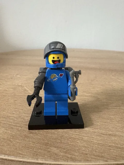 Lego Minifigure Lego Movie 2 Apocalypse Benny Minifigure TLM175