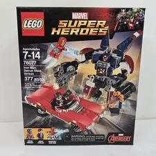 LEGO 76077 Marvel Iron Man Detroit Steel Strikes 2017