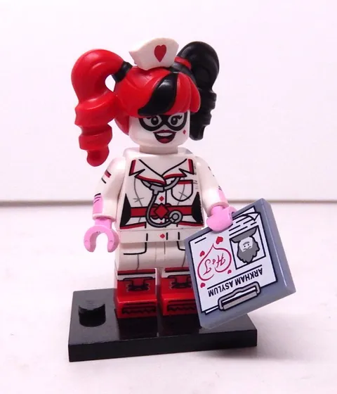 Lego 71017 Collectible Minifigure Lego Batman Movie Series 1  Nurse Harley Quinn