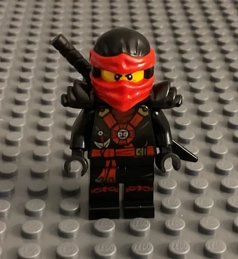 LEGO 70751 Temple of Arijitsu Minifigure Kai Deepstone Armor