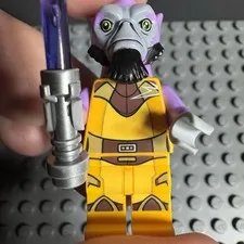 Zeb Orrelios Minifugyre sw0575 from 75053 (NEAR MINT CONDITION)