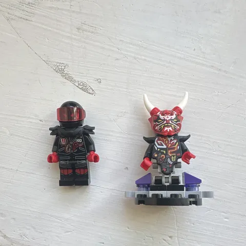 LEGO Minifigure Mr E with Oni Mask and torso - Perfect Condition