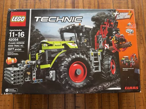 LEGO Technic CLAAS Xerion 5000 Trac VC 42054 100% Complete w/ Box & Instructions