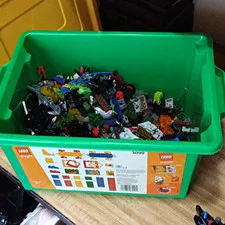 LEGO Bricks & More 3099 Bulk Mixed Parts Over 200 Pcs Lot Multicolor Bucket/Tub