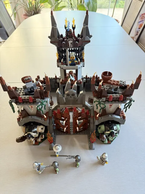 LEGO® Castle Set 7097 Troll‘s Mountain Fortress | complete & all minifigures