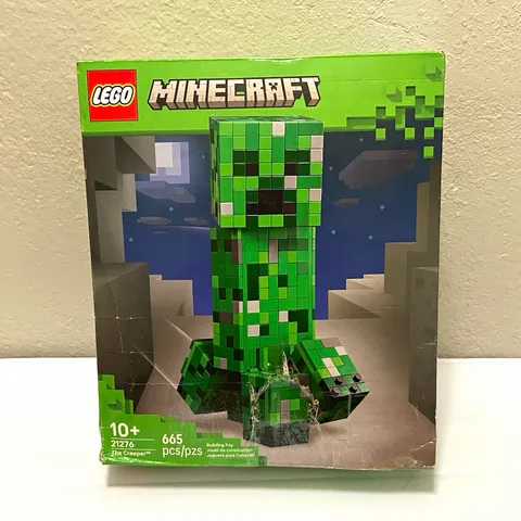 LEGO Minecraft The Creeper 21276 665 Pcs New Sealed Bags Damaged Box