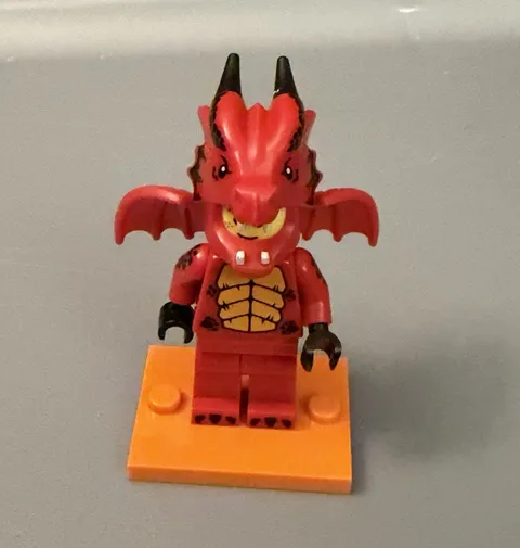 LEGO Minifigures Red Dragon Costume Minifigure w/ Wings Tail Horns 71021