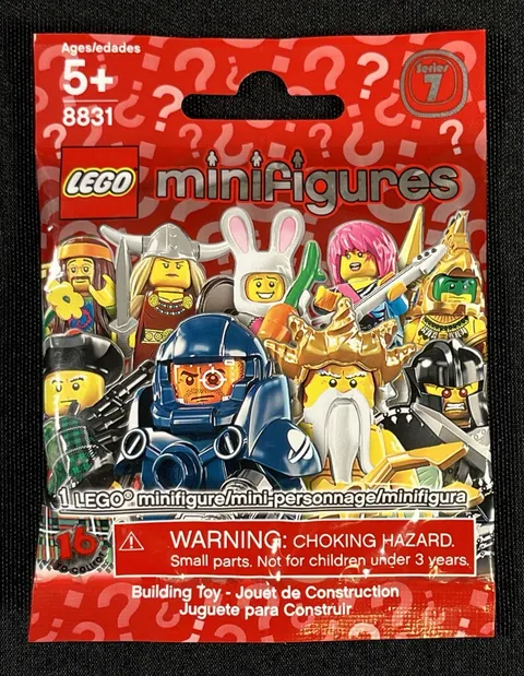 LEGO Minifigures Series 7 (8831) – NEW Sealed Blind Bag Factory Pack 2012
