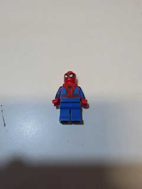 Vintage RARE LEGO Spider-Man  Spider-Man and minifigures.