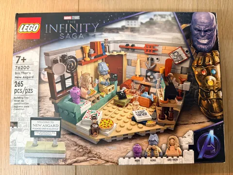 LEGO Marvel: Bro Thor’s New Asgard - Set 76200 - Brand New - Retired Set