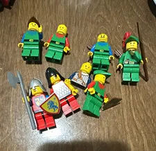 LEGO Castle Knight Minifigure Assortment Lot of 7 w/ Shields, Helmets & Weapons