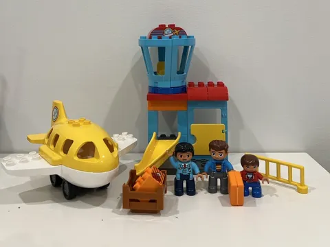 LEGO DUPLO: Airport (10871)