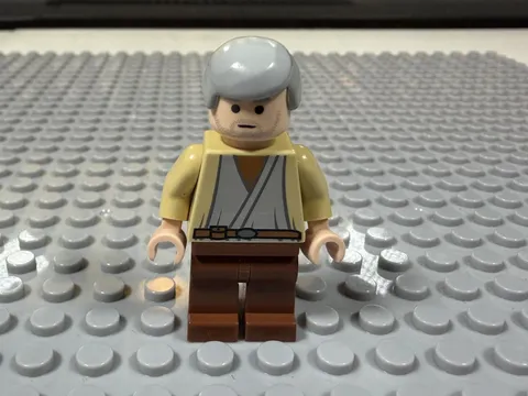 LEGO Star Wars Uncle Owen Lars Minifigure sw0140 Sandcrawler 10144