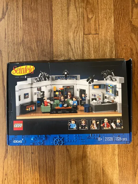 LEGO Ideas 21328 Seinfeld NEW But Damaged Box
