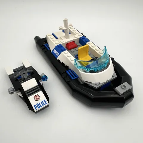 Lego City Police Boat 4205 Off-Road Command Center & Jet Ski 60126 Tire Escape