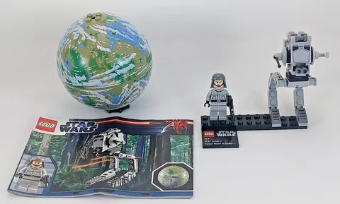 LEGO Star Wars 9679: AT-ST & Endor (no box)