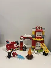 LEGO DUPLO: Fire Station (10903) with Firetruck Fireman Dog