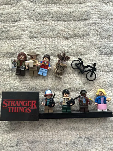 LEGO Stranger Things Minifigure Lot w/ Display Stand, Bike & Accessories