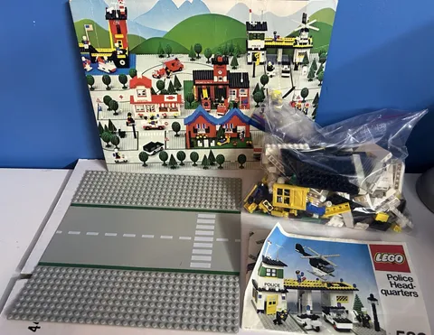 Vintage LEGO Police Headquarters 588 Parts & Pieces Antenna Mini Figures +