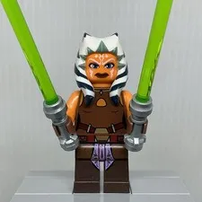 LEGO Star Wars sw0452 Ahsoka Tano Padawan Minifigure & Lightsabers 75046 75013