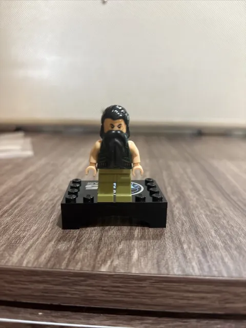 LEGO Mandarin Minifigure 76008 Marvel Super Heroes sh0074 CMF HTF Retired Rare 