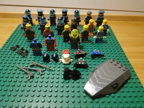 LEGO® Minifigure Aquazone Aqua Raiders Deep Sea Divers Figure Lot Parts