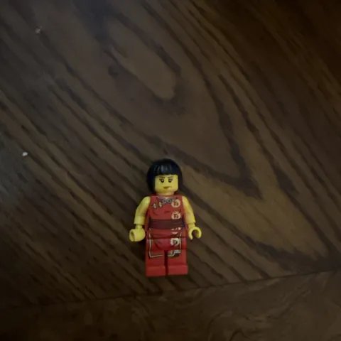 Lego Ninjago Nya from The Golden Weapons Minifigure NJO0012