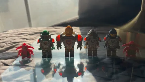 LEGO Minifigures Lot of 5 NEXO KNIGHTS MINIFIGURES