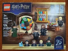 LEGO Harry Potter Hogwarts Castle Sorting Hat Ceremony 76460 124 pcs Ages 7+ NEW