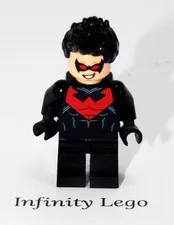 LEGO Nightwing w/ Red Chest Symbol Minifigure Super Heroes Batman Man-Bat 76011
