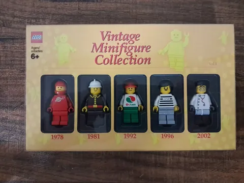 Lego Vintage Minifigure Collection Volume 1 Complete Open Box