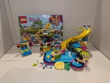 Lego Friends #41374 Andrea's Pool Party 2019 - 100% Complete