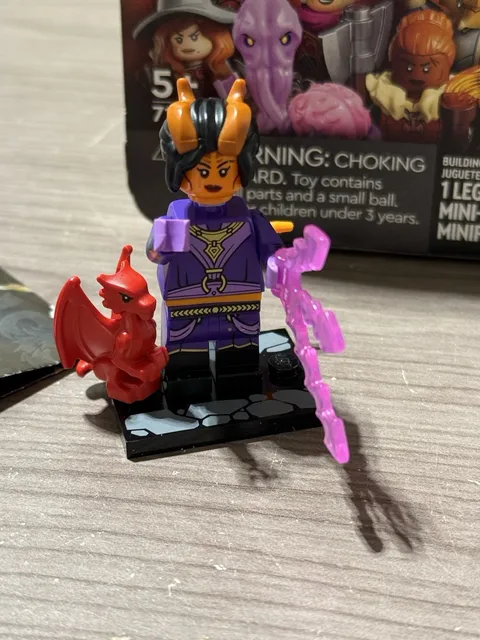 LEGO 71047 Dungeons and Dragons Minifigure - Tiefling Sorcerer