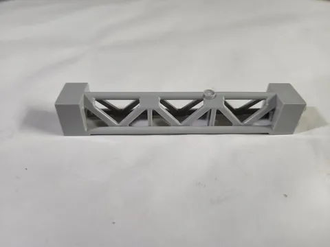 LEGO Support 2x2x10 Girder Triangular Axlehole Type 4 95347 Light Bluish Gray