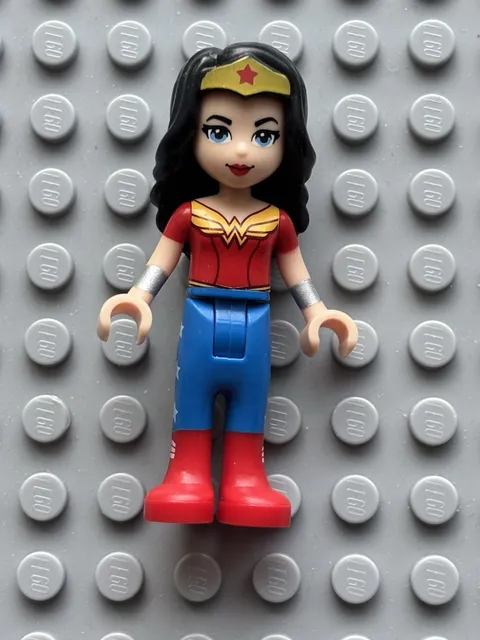 Lego Super Hero Girls Wonder Woman Minifigure shg008 41235 Wonder Woman Dorm
