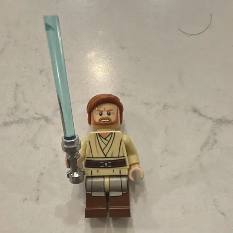 LEGO Jedi Minifigure w/ Blue Lightsaber, Tan Robe Outfit, Brown Hair
