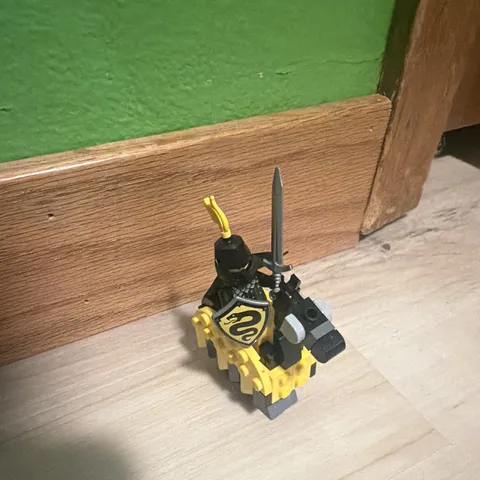 Lego Castle Knight Horse Serpent Minifigure 1 Creator 3-in-1 Horse Knight Castle