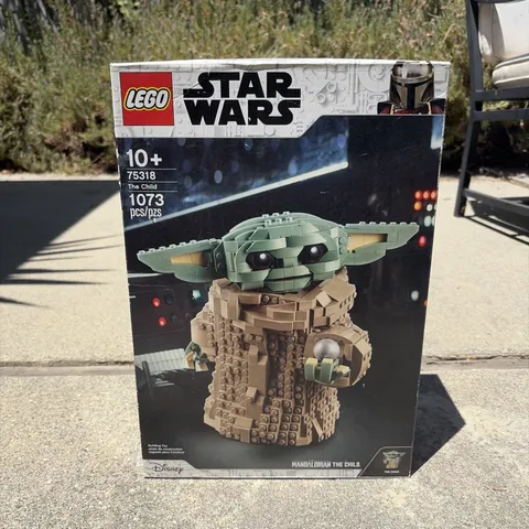 LEGO Star Wars: The Child Grogu Baby Yoda The Mandalorian 75318 NEW large set 