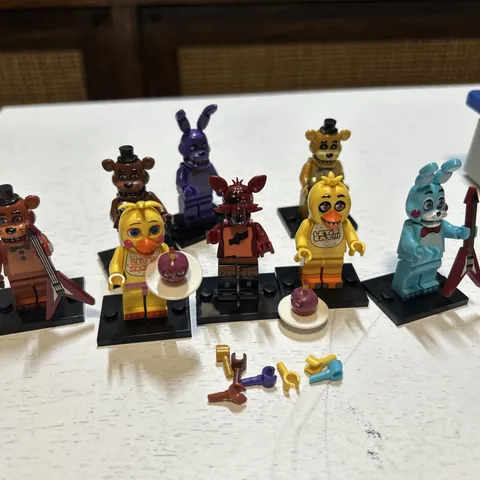 FIve Nights At Freddy's Custom Lego Minifigure lot. 