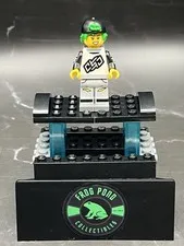 Lego Series 27 Long Boader Minifig - no accessories 