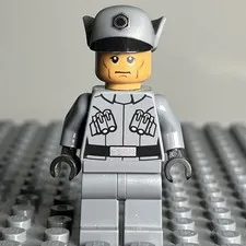 LEGO Star Wars First Order Officer Minifigure 75101 Captain Lieutenant sw0670 3i