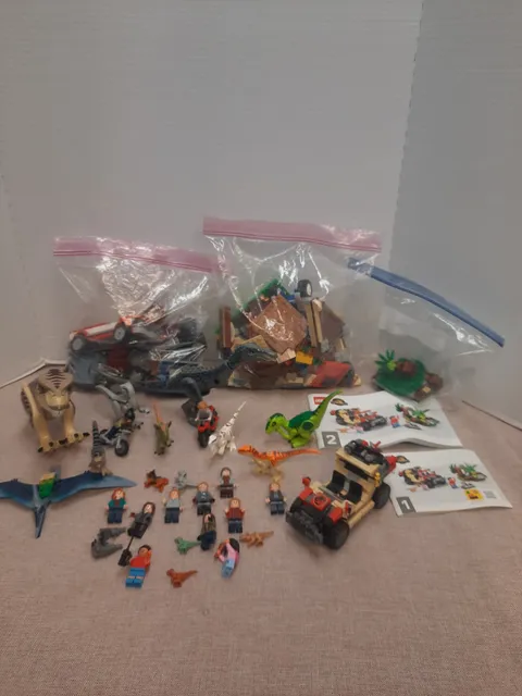 LEGO Jurassic World Bulk Lot Mini Figures Dinosaurs And Bricks 